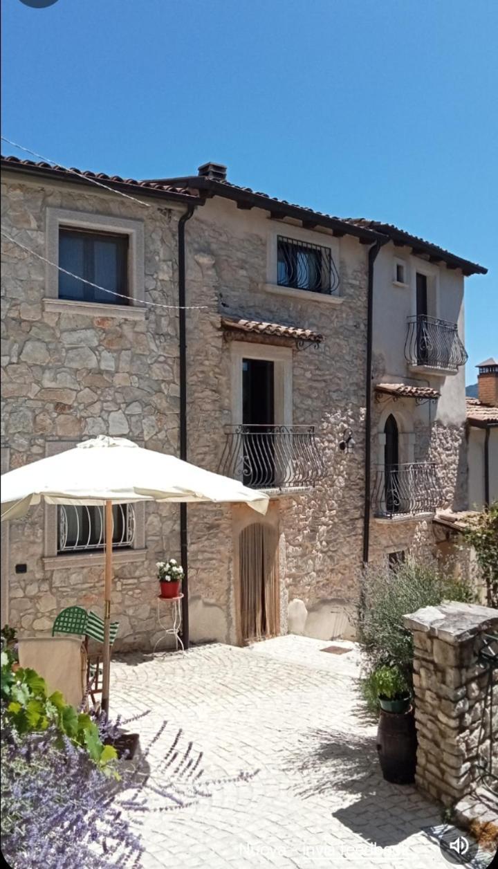 Vila Il Borgo Della Zittola Montenero Val Cocchiara Exteriér fotografie